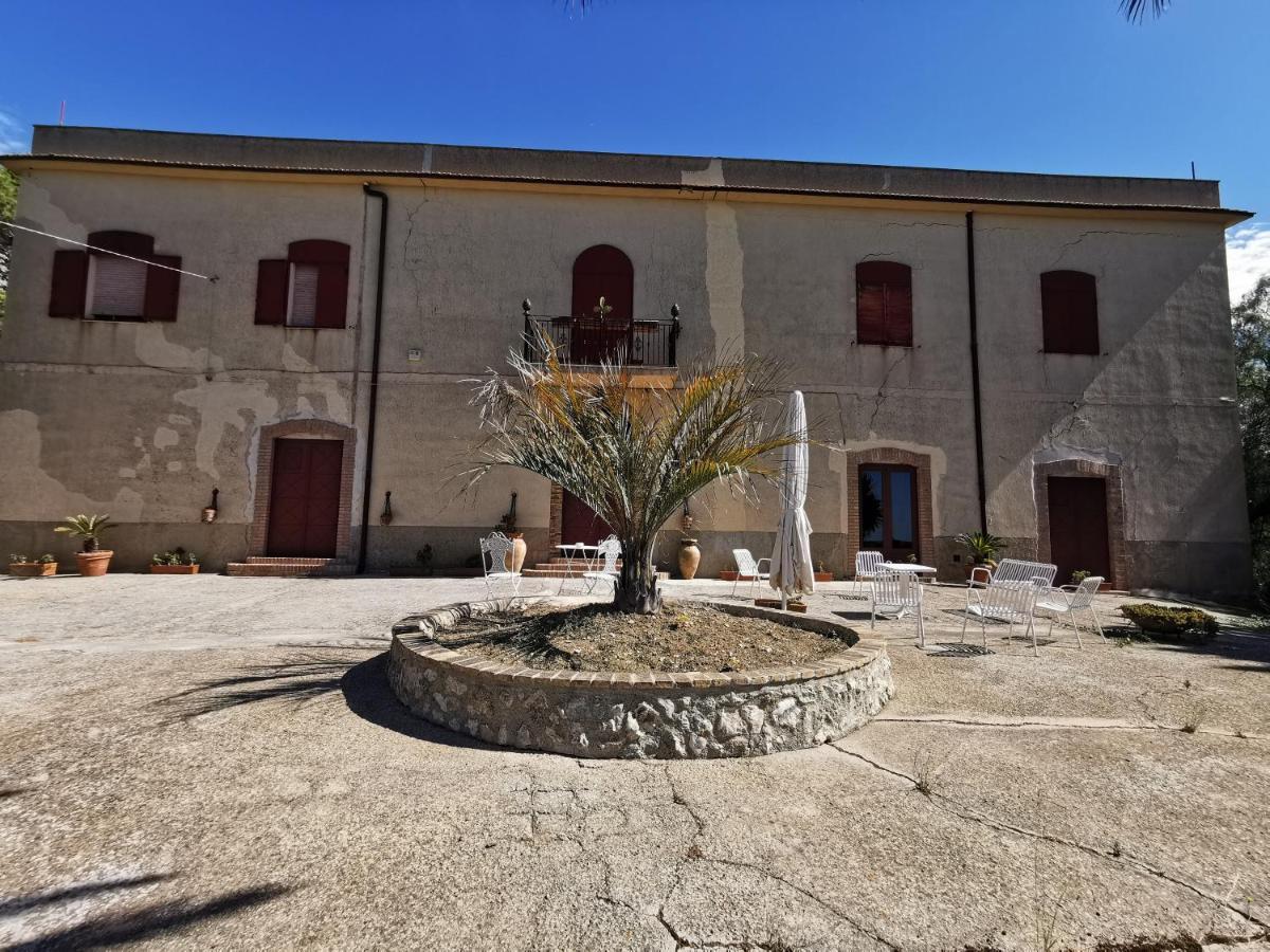 Villa Alessi - Dimora Storica Racalmuto Exteriör bild